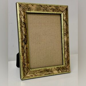 Vtg Antiqued Metallic Gold Painted 9” x 7” Picture Frame